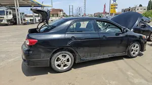 Toyota Corolla 2013 Black