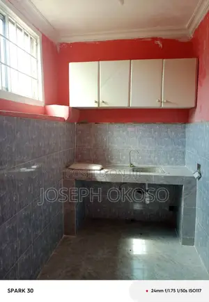 Mini Flat in Little Rock Consult, Dzorwulu for rent