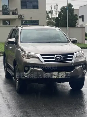 Toyota Fortuner 2.7 RWD 2021 Brown