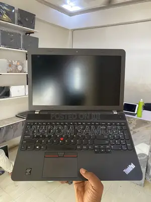 Laptop Lenovo ThinkPad Edge E550 8GB Intel Core i3 HDD 500GB