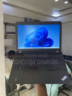 Laptop Lenovo ThinkPad Edge E550 8GB Intel Core i3 HDD 500GB