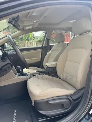 Hyundai Elantra Value Edition 2018 Black