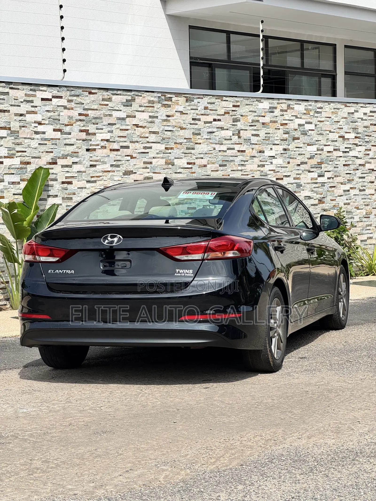 Hyundai Elantra Value Edition 2018 Black