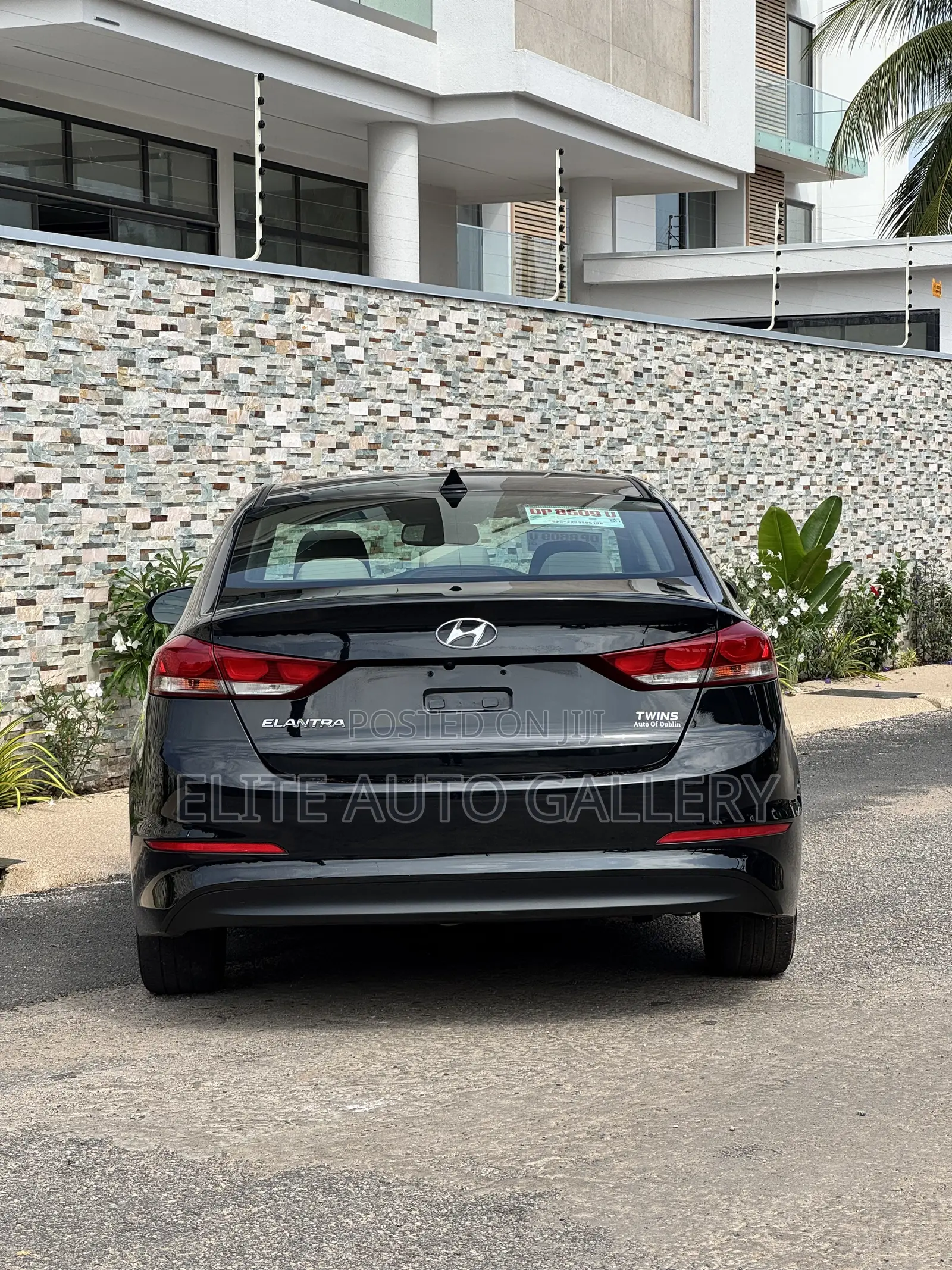 Hyundai Elantra Value Edition 2018 Black