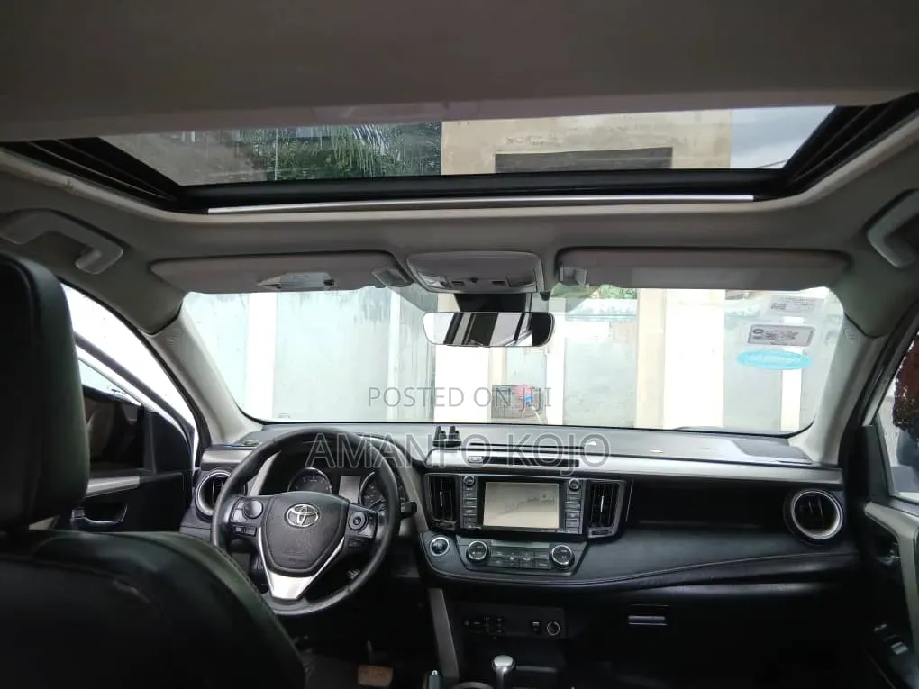 Toyota RAV4 2016 White