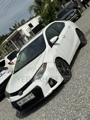 Toyota Corolla 2014 White