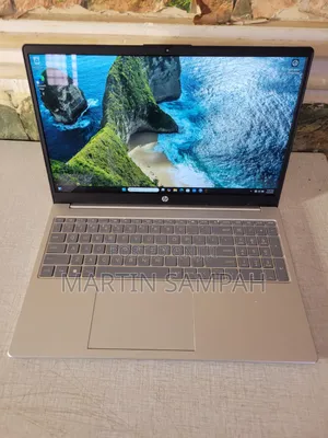 Laptop HP 15-fd1020ns 16GB Intel Core i7 SSD 512GB
