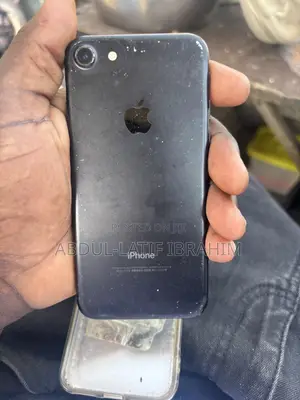 Apple iPhone 7 128 GB Black