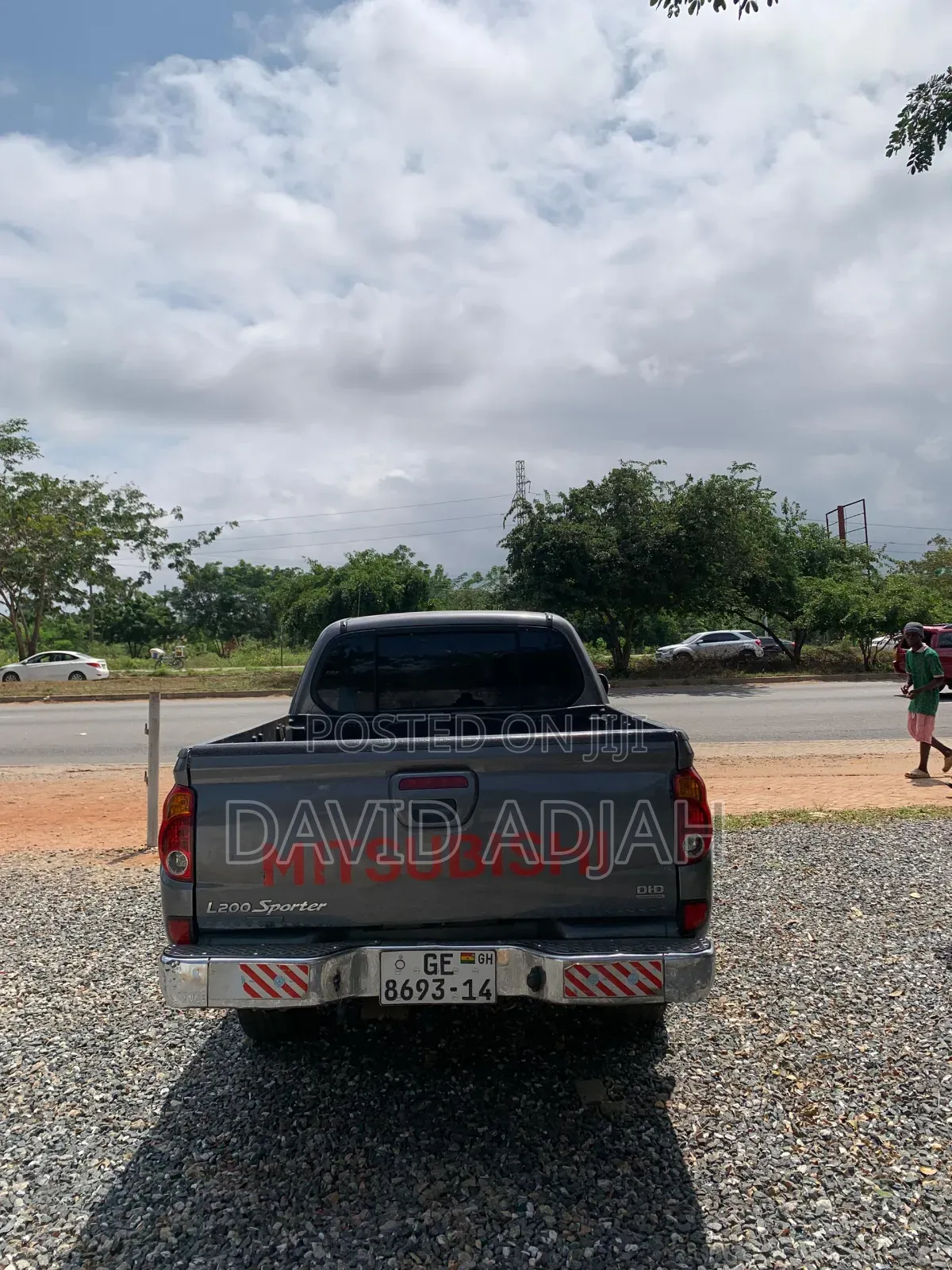 Mitsubishi L200 Club Cab 2.5 180hp 4WD 2014 Gray
