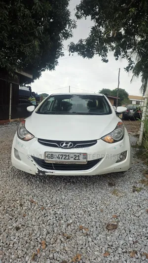Hyundai Elantra 2014 White