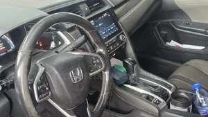 Honda Civic EX-L 2021 Gray