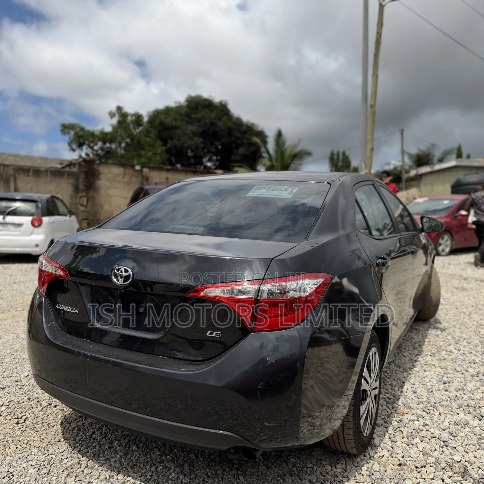 Toyota Corolla LE Eco Plus 4dr Sedan (1.8L 4cyl CVT) 2015 Black