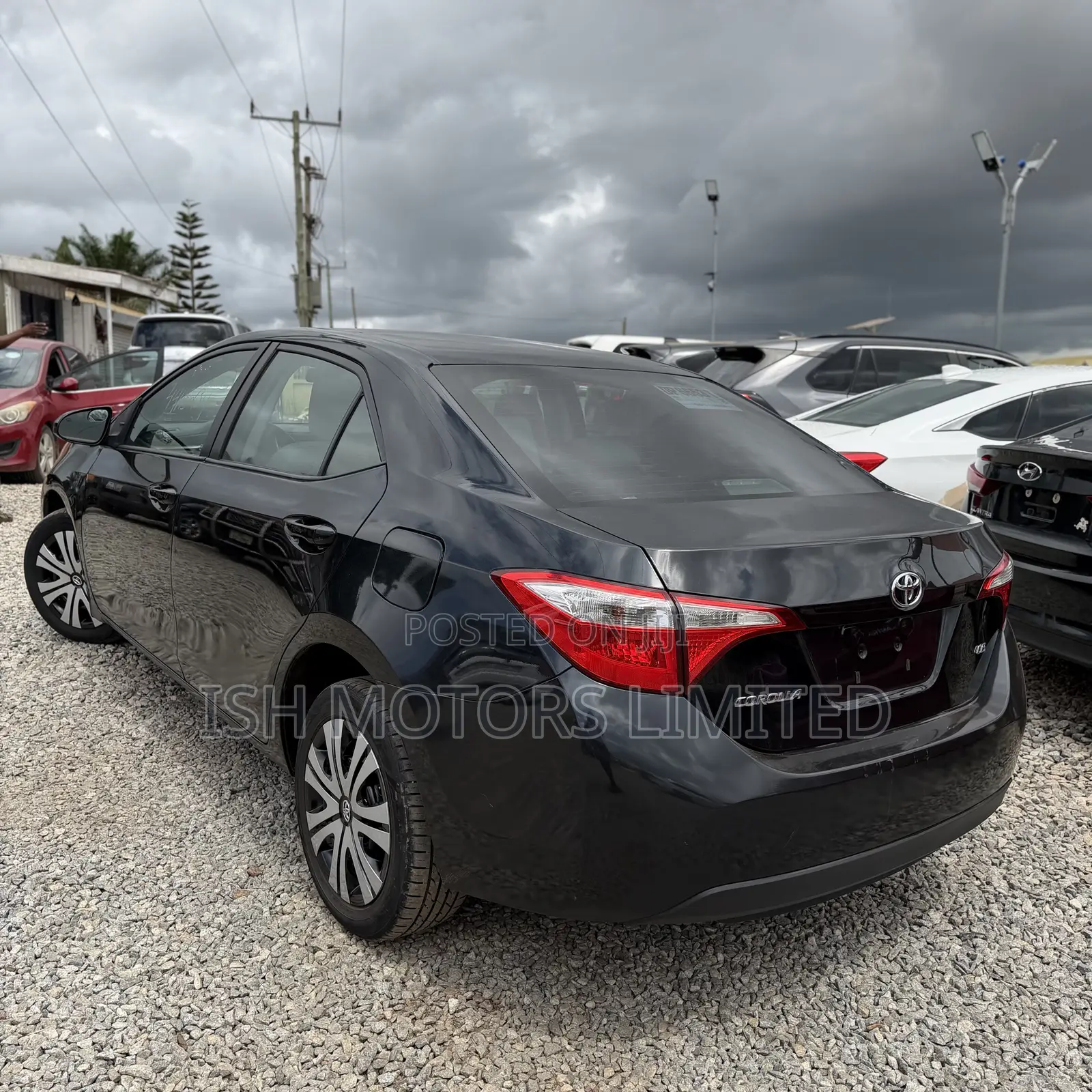 Toyota Corolla LE Eco Plus 4dr Sedan (1.8L 4cyl CVT) 2015 Black