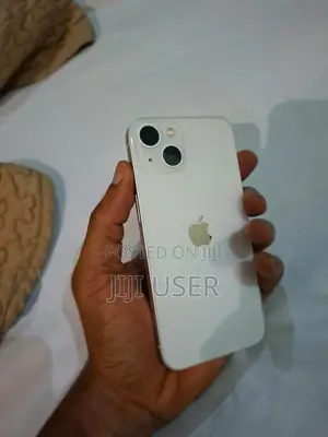 Apple iPhone 13 128 GB White