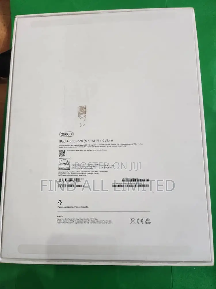 New Apple iPad Pro 13 (2025) 256 GB Gray