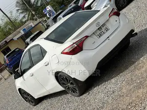 Toyota Corolla 2014 White