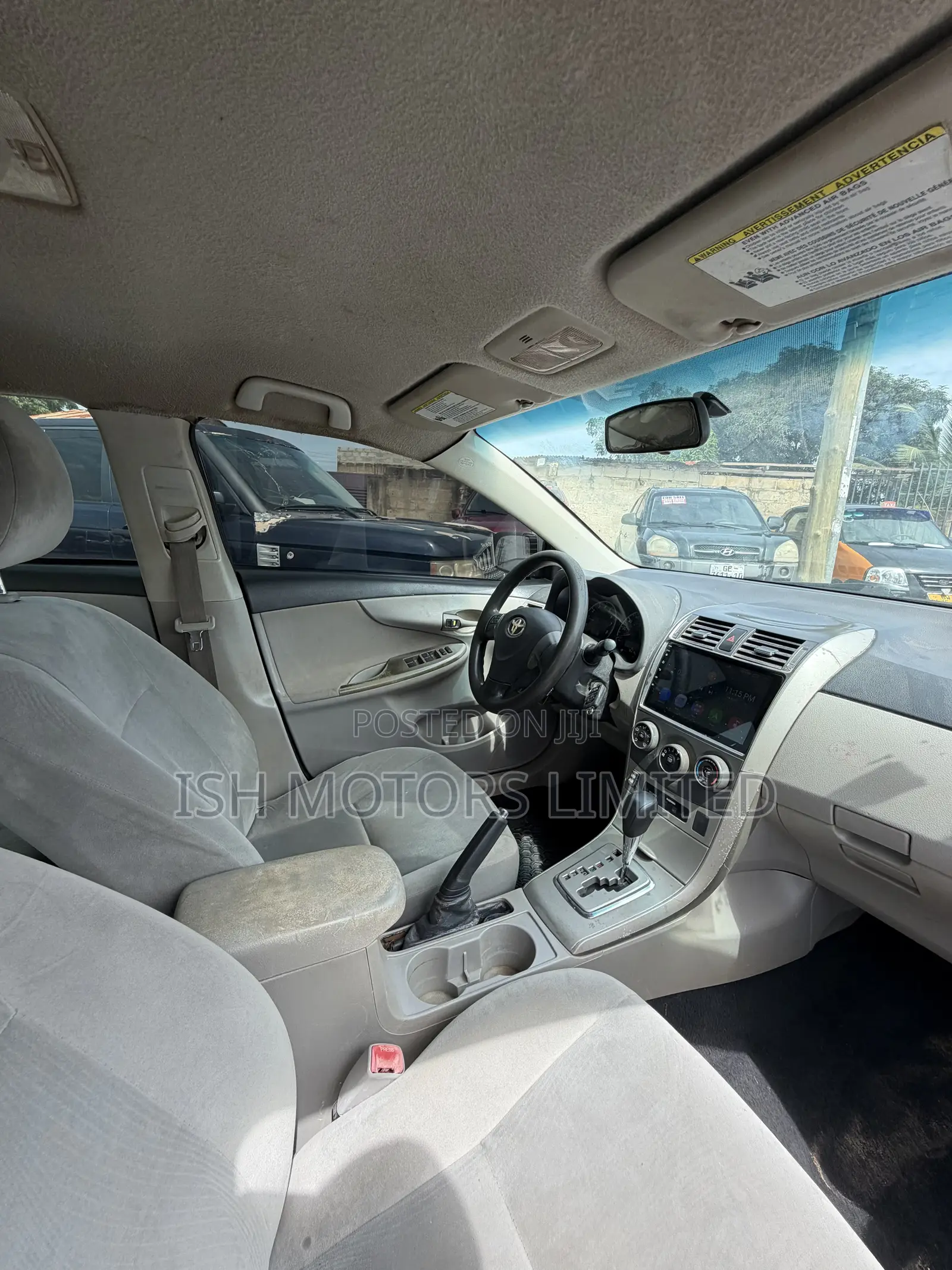 Toyota Corolla LE Special Edition 4dr Sedan (1.8L 4cyl 4A) 2013 Blue