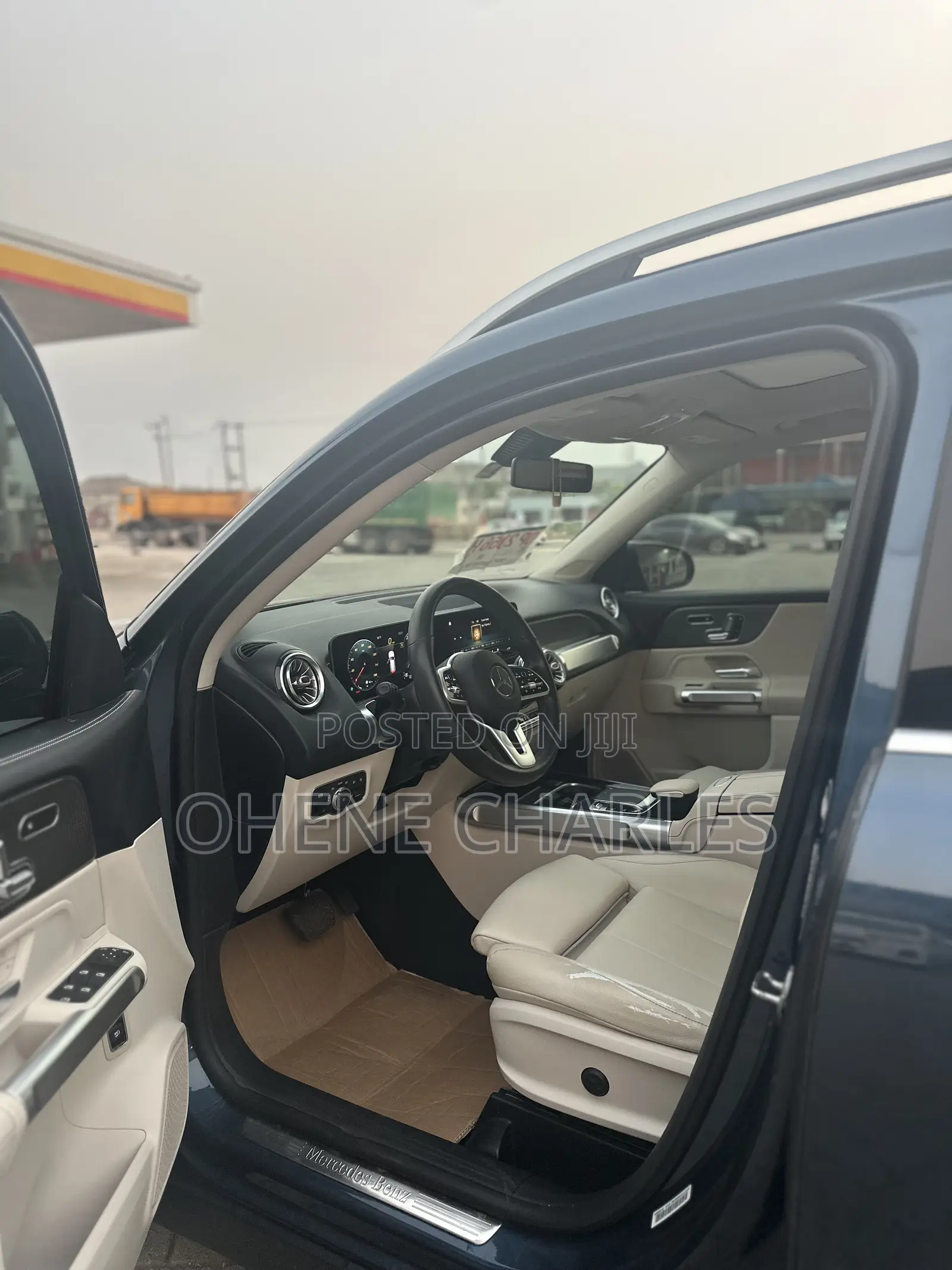 Mercedes-Benz GLB-Class 2020 Blue