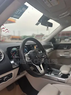 Mercedes-Benz GLB-Class 2020 Blue