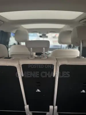 Mercedes-Benz GLB-Class 2020 Blue