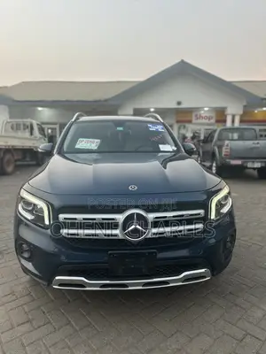 Mercedes-Benz GLB-Class 2020 Blue