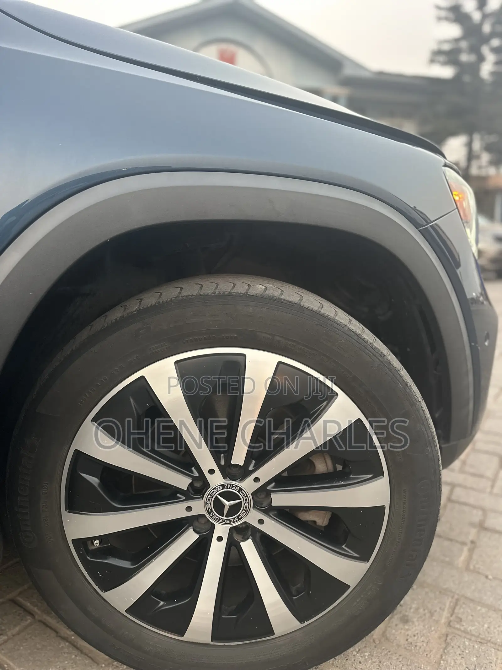 Mercedes-Benz GLB-Class 2020 Blue