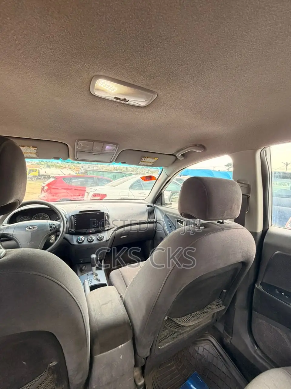 Hyundai Elantra 2010 Silver