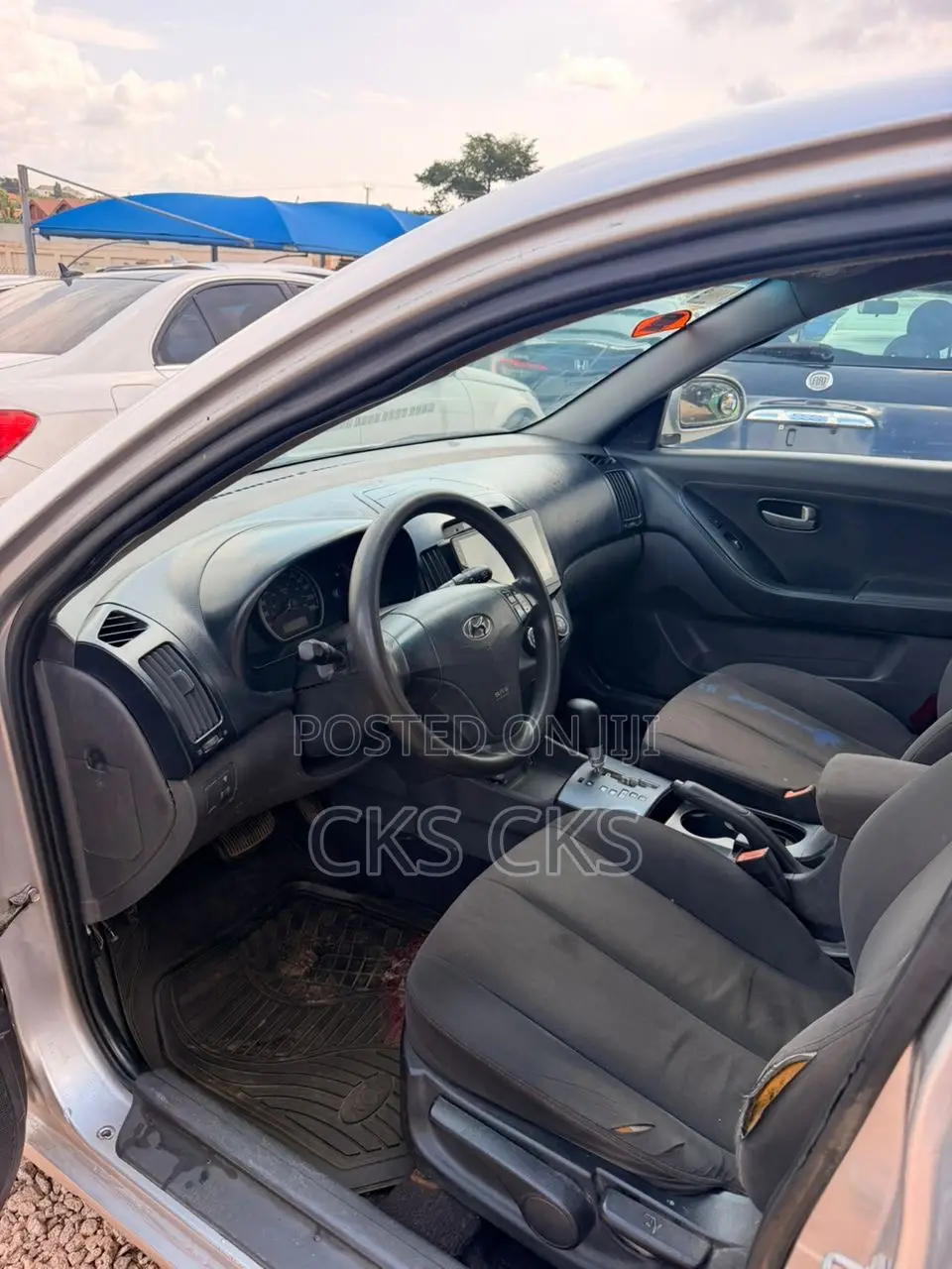 Hyundai Elantra 2010 Silver