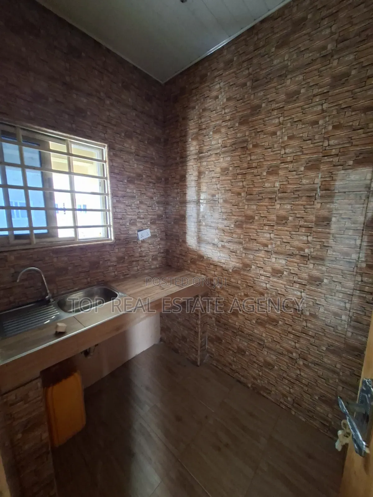 1bdrm Apartment in Dvla, Ga East Municipal for rent