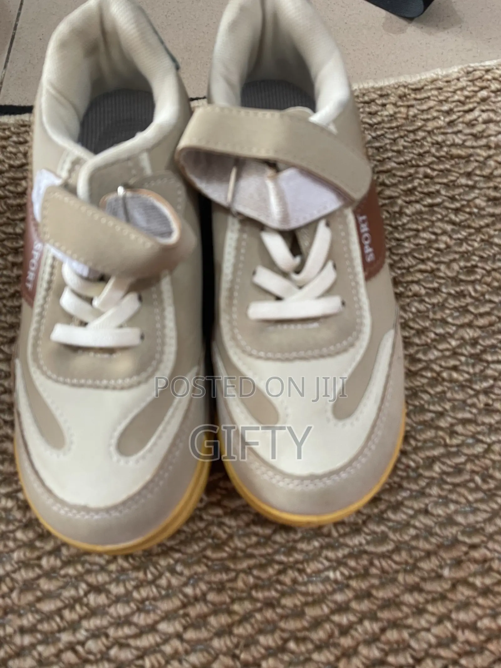 Kids Sneakers