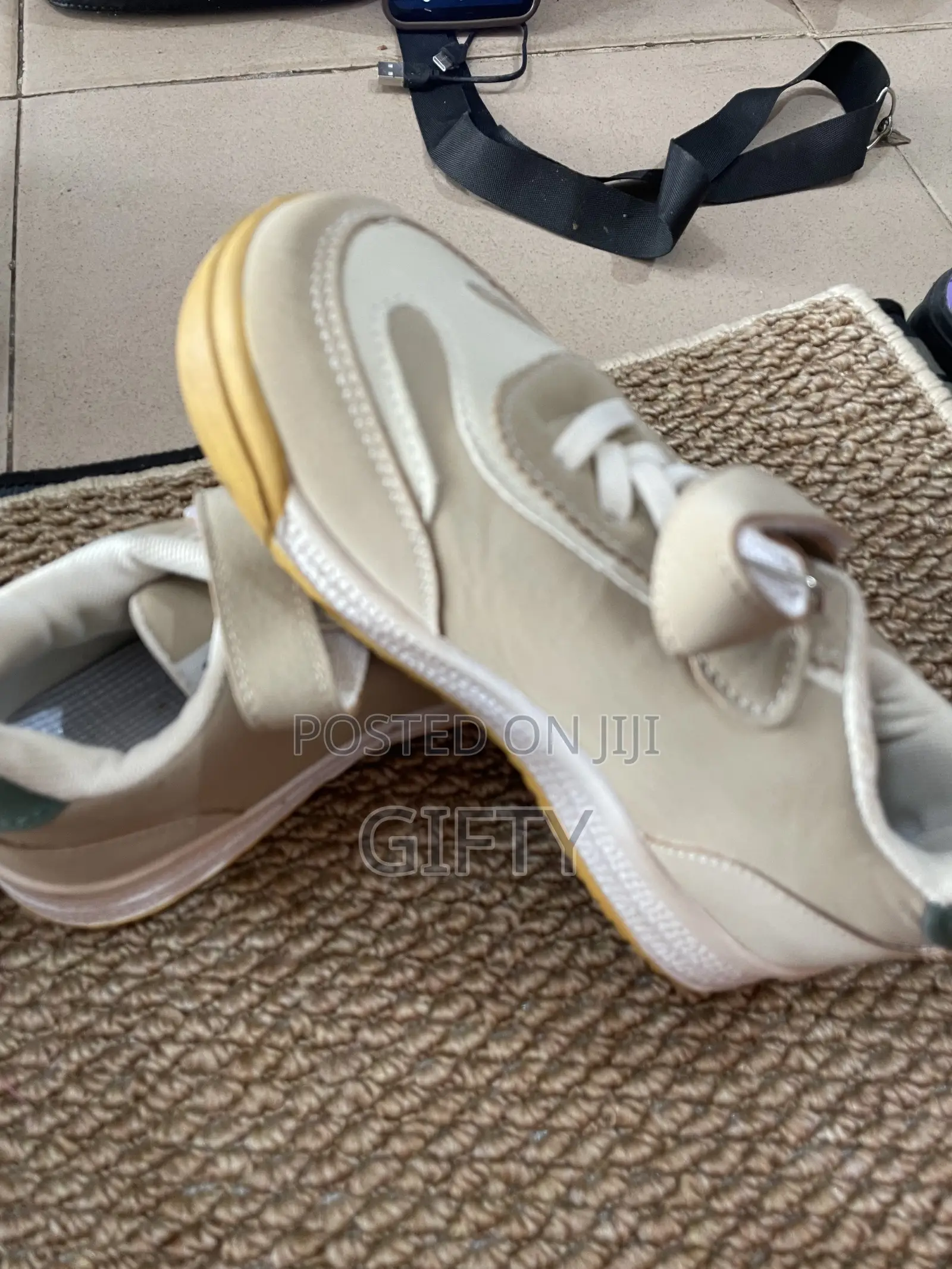 Kids Sneakers