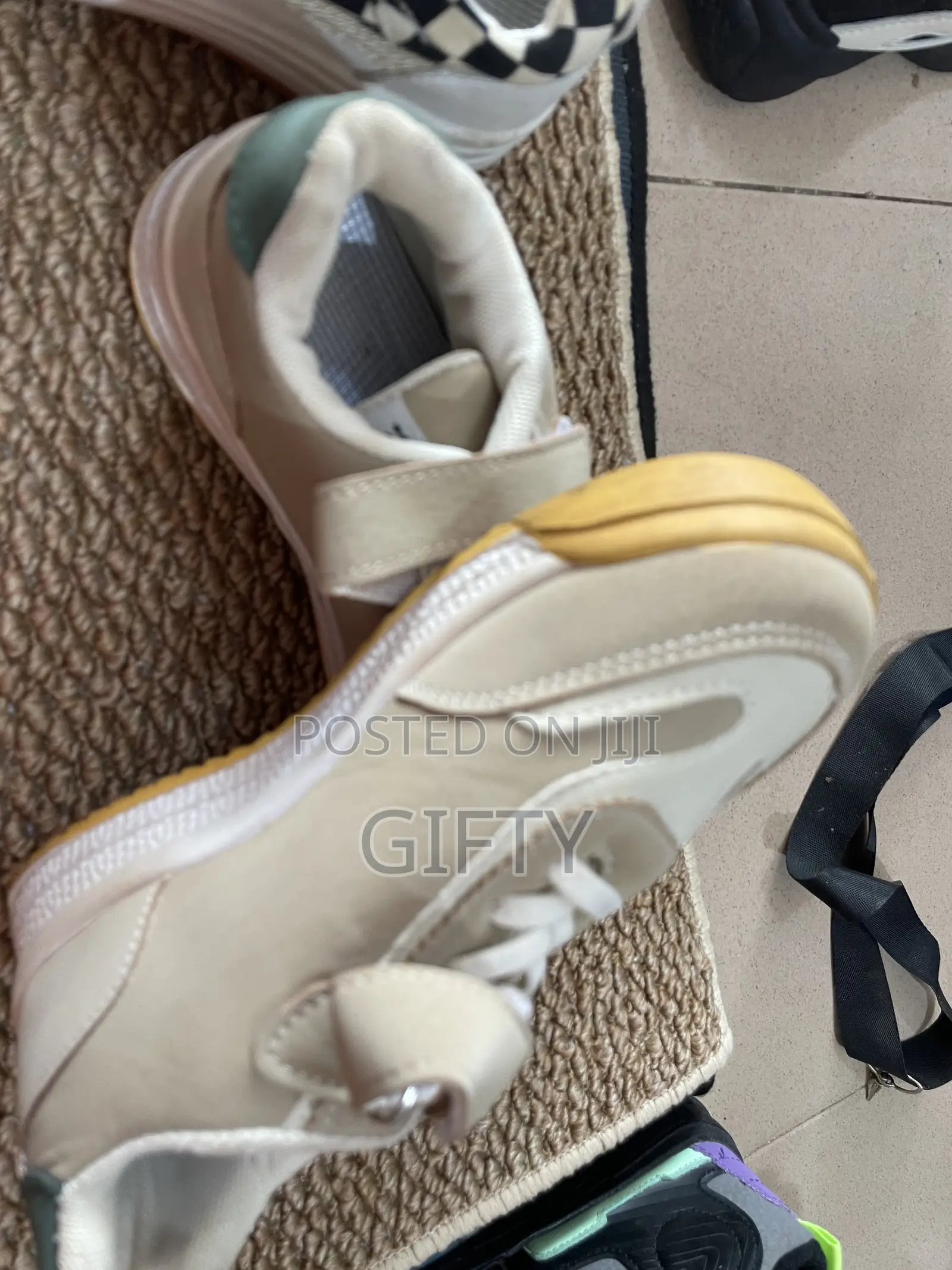 Kids Sneakers