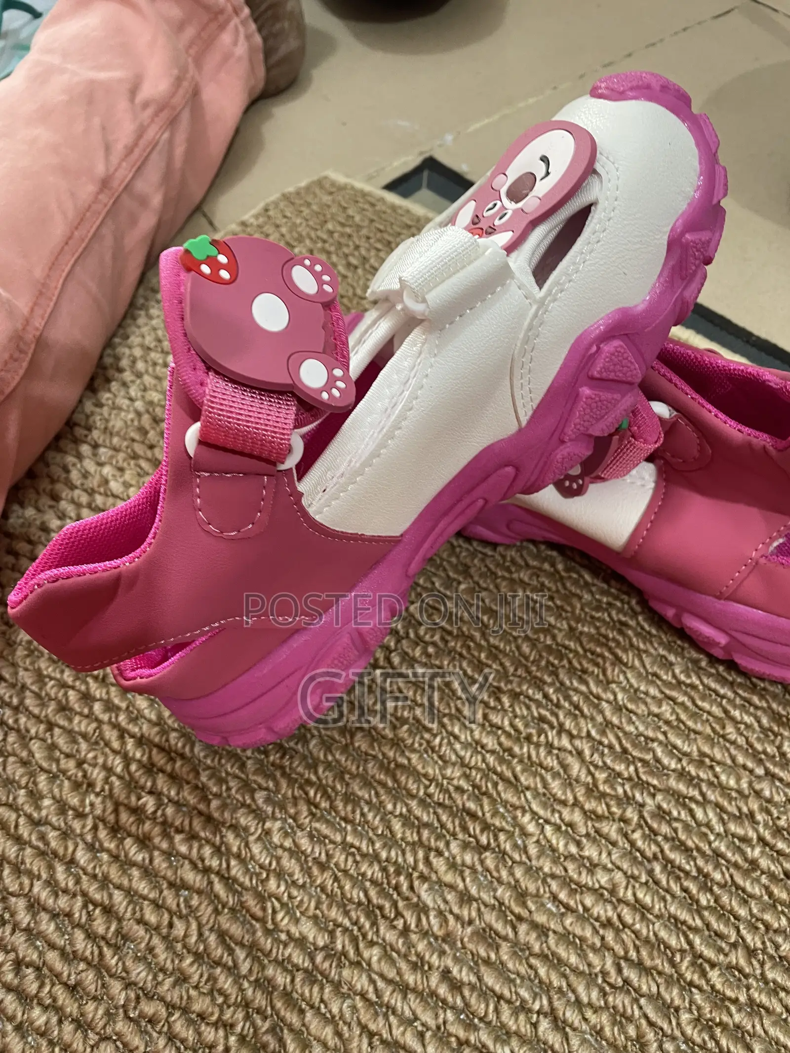 Kids Sneakers