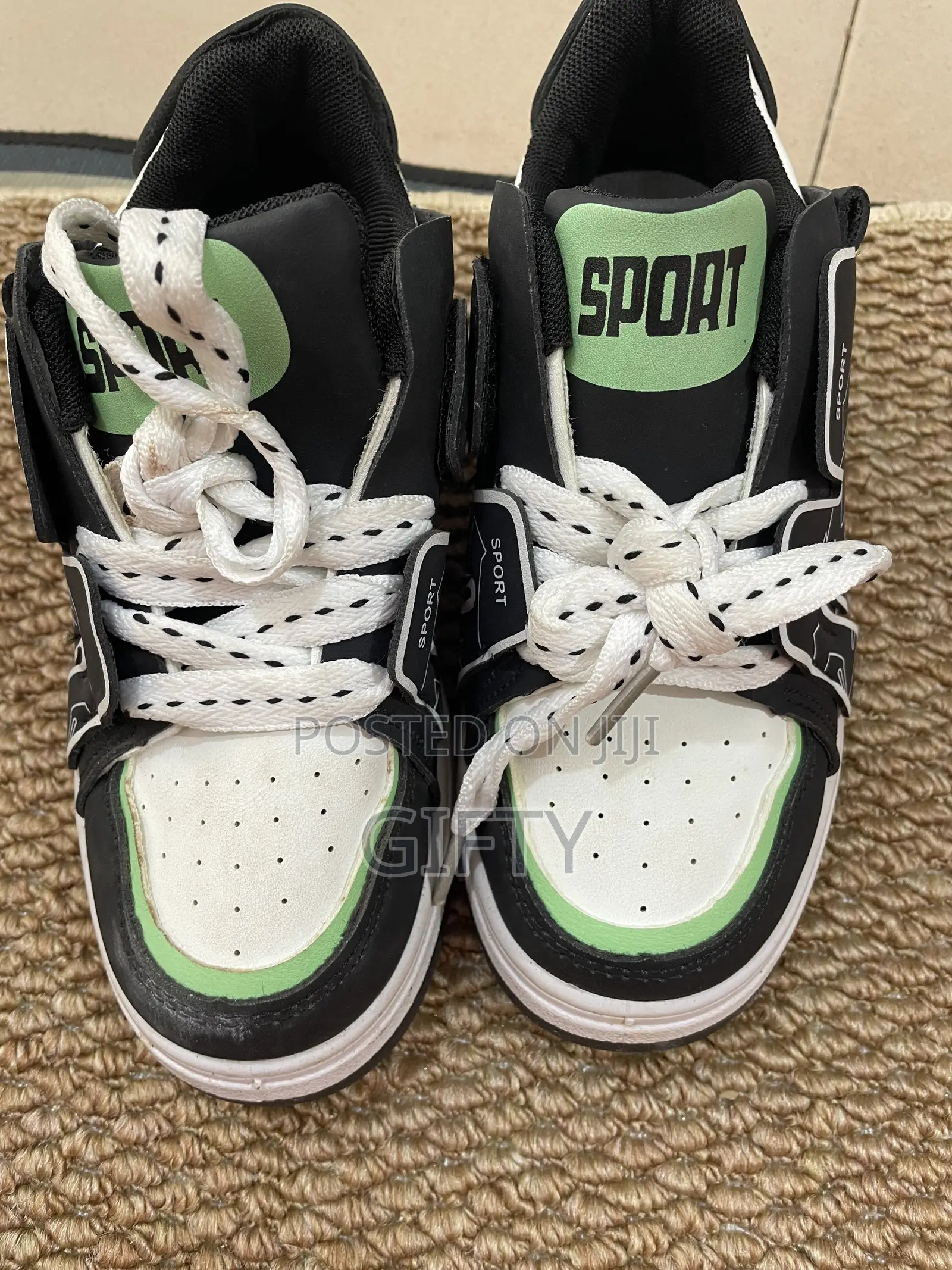 Kids Sneakers