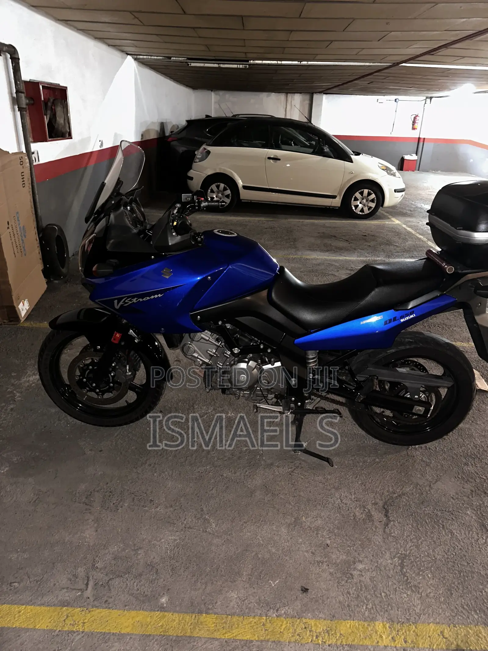 Suzuki V-Strom 2010 Blue