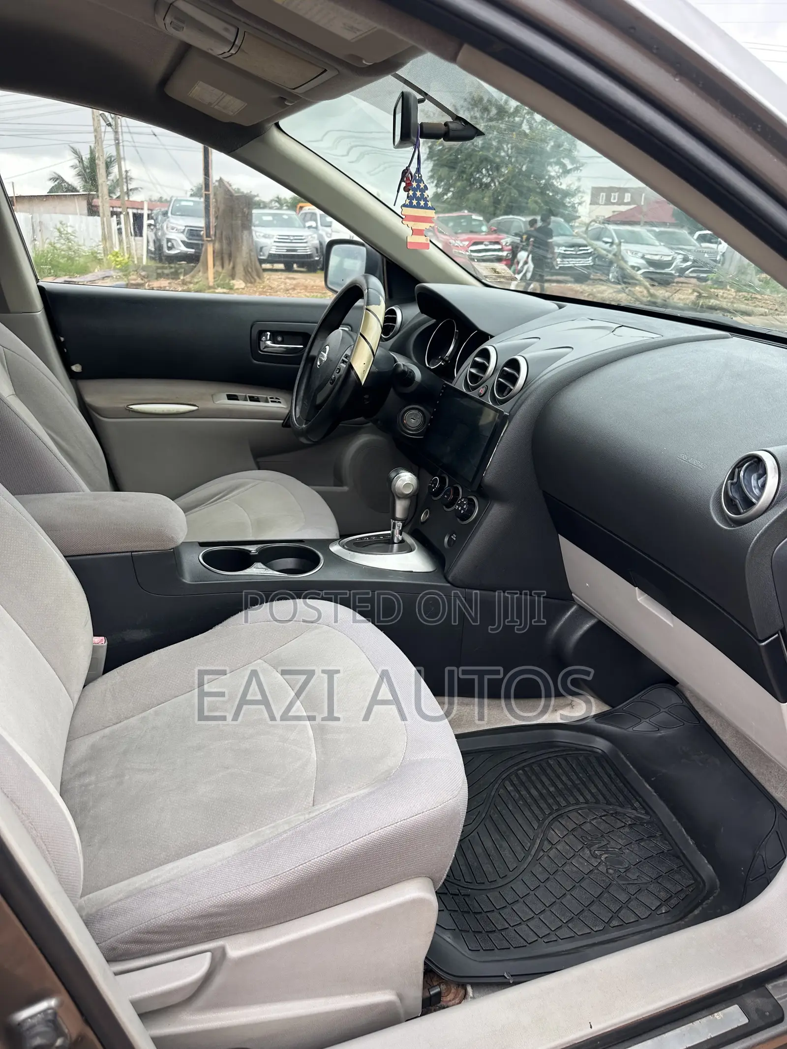 Nissan Rogue 2011 Gray