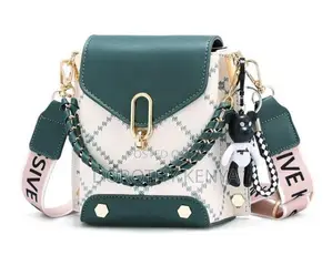 Luxury Women's Party Handbags - Elegant Chain Crossbody Bag