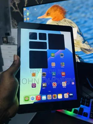 Apple iPad 10.2 (2020) 32 GB Gray