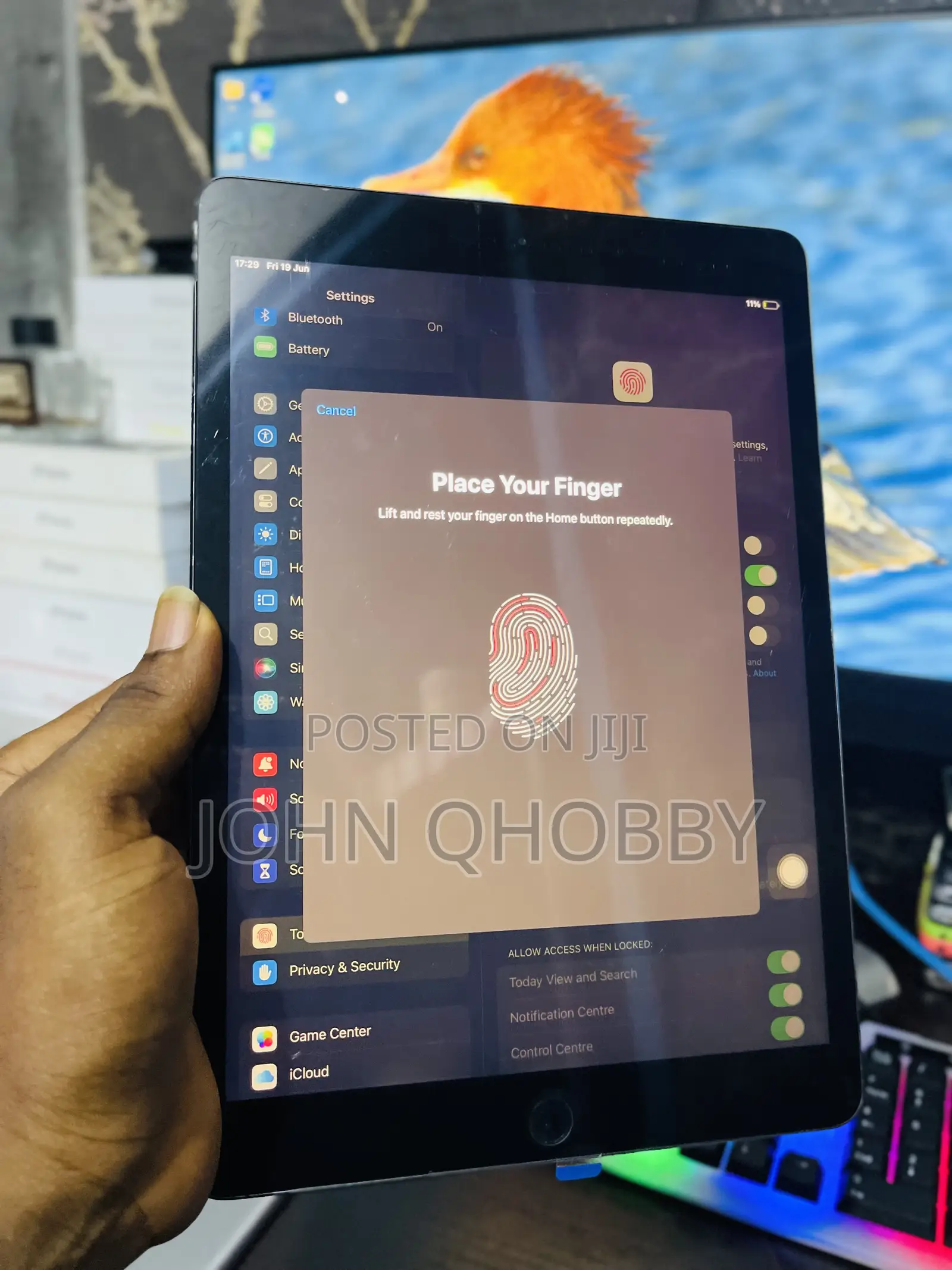 Apple iPad 10.2 (2020) 32 GB Gray
