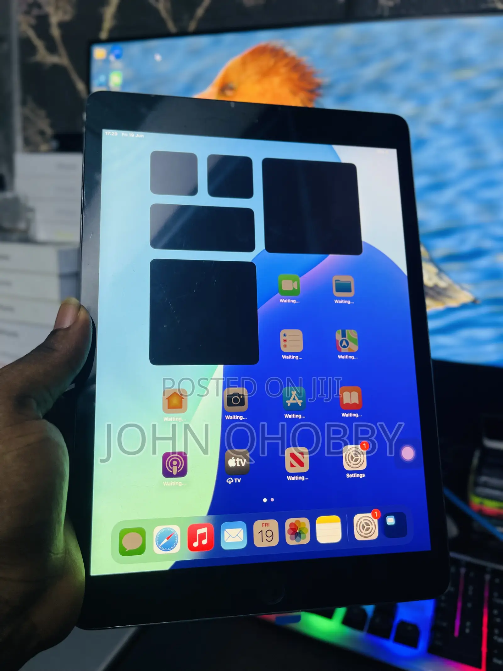 Apple iPad 10.2 (2020) 32 GB Gray