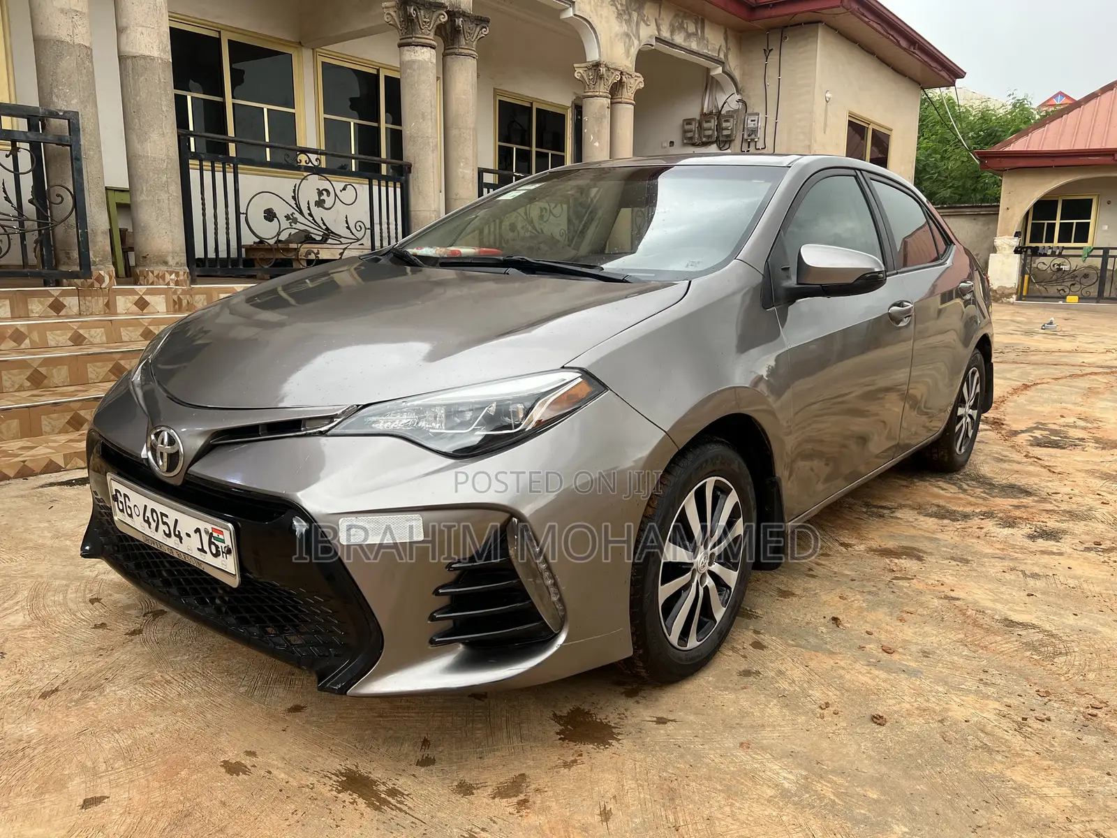 Toyota Corolla S 4dr Sedan (1.8L 4cyl CVT) 2015 Gray