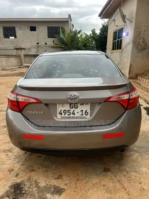 Toyota Corolla S 4dr Sedan (1.8L 4cyl CVT) 2015 Gray