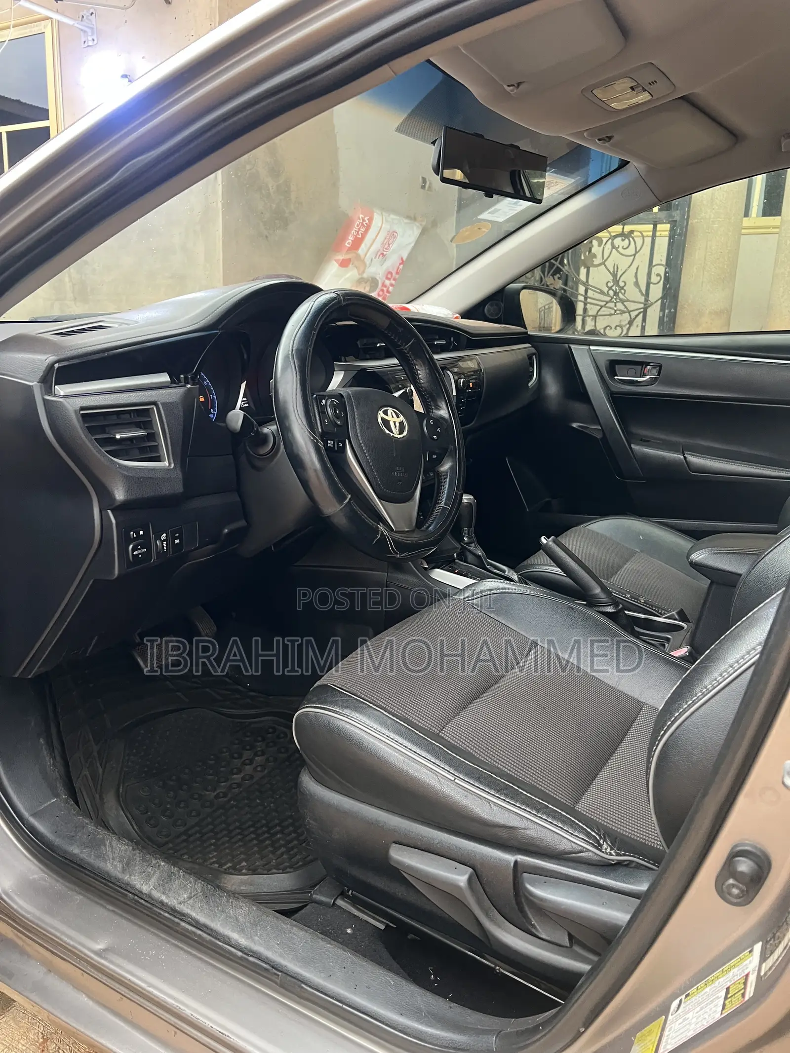 Toyota Corolla S 4dr Sedan (1.8L 4cyl CVT) 2015 Gray