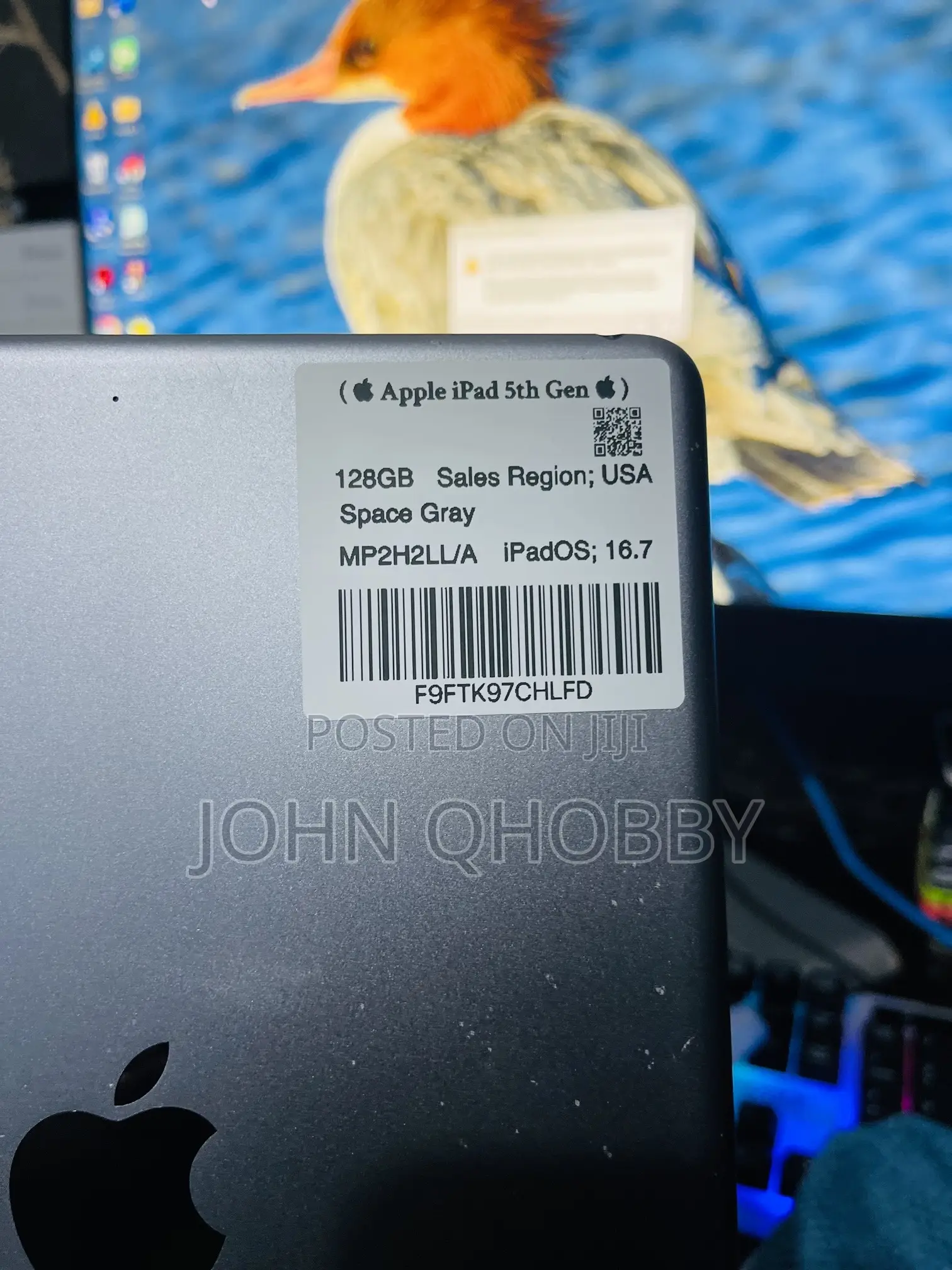Apple iPad 9.7 128 GB Gray