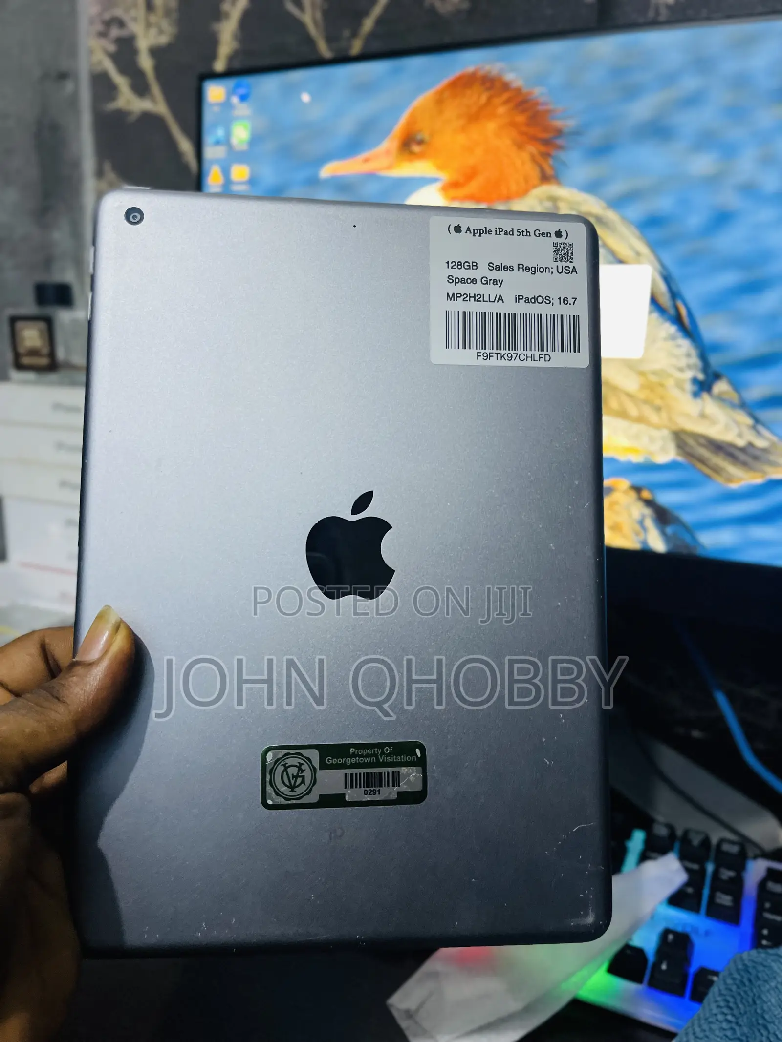 Apple iPad 9.7 128 GB Gray