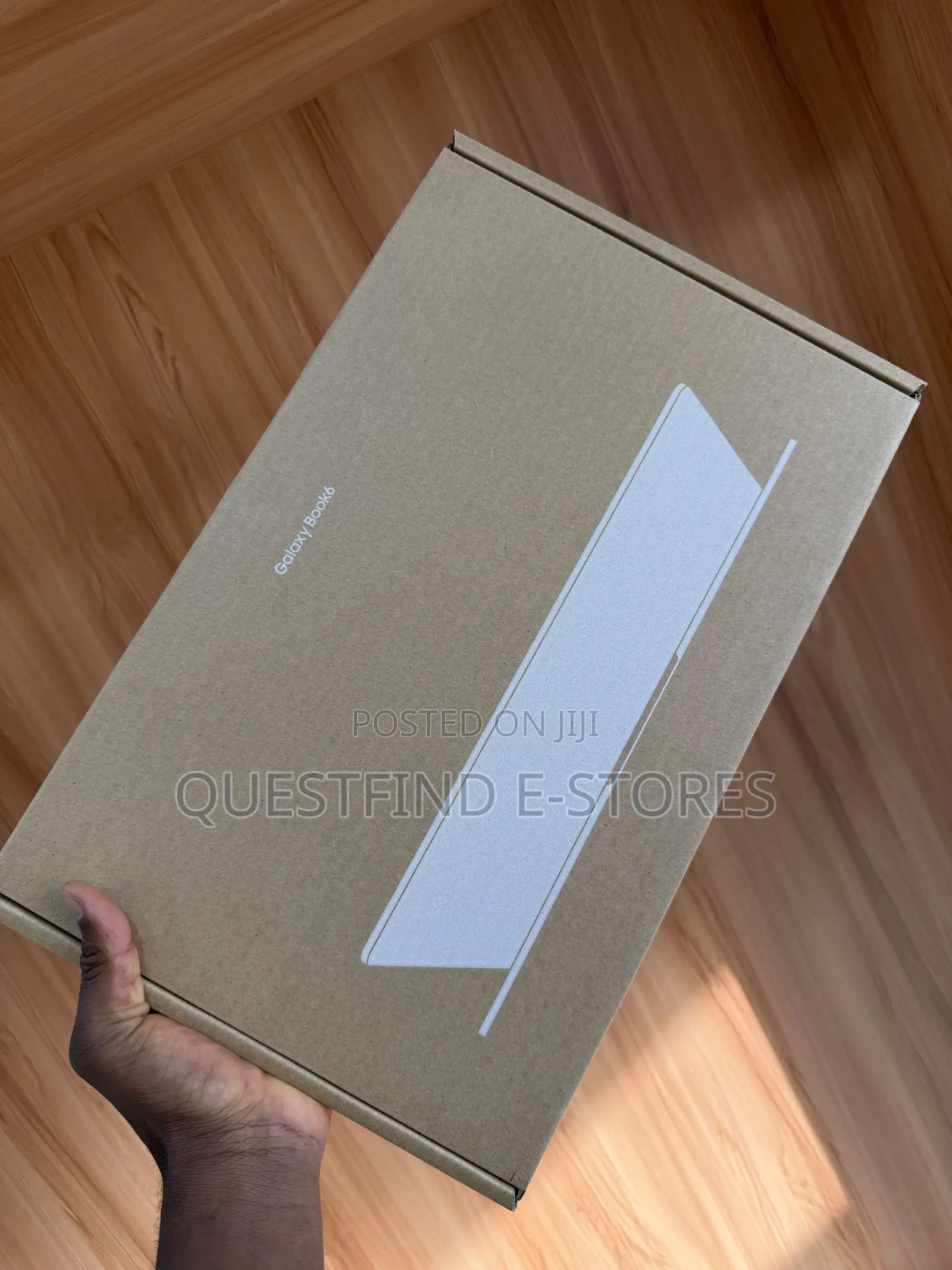 New Laptop Samsung 16GB Intel Core Ultra 7 SSD 512GB