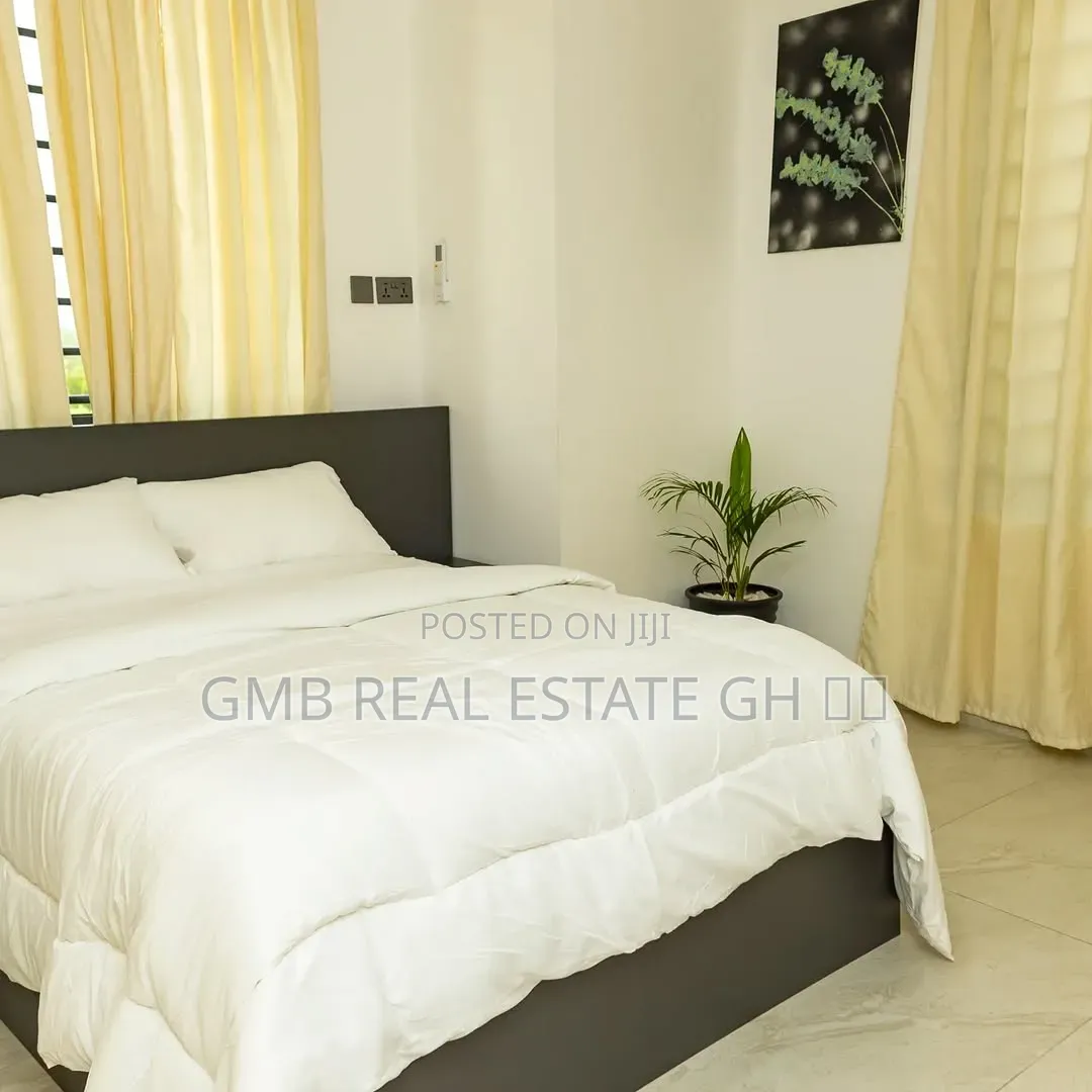 Furnished 1bdrm Apartment in School Junction for sale