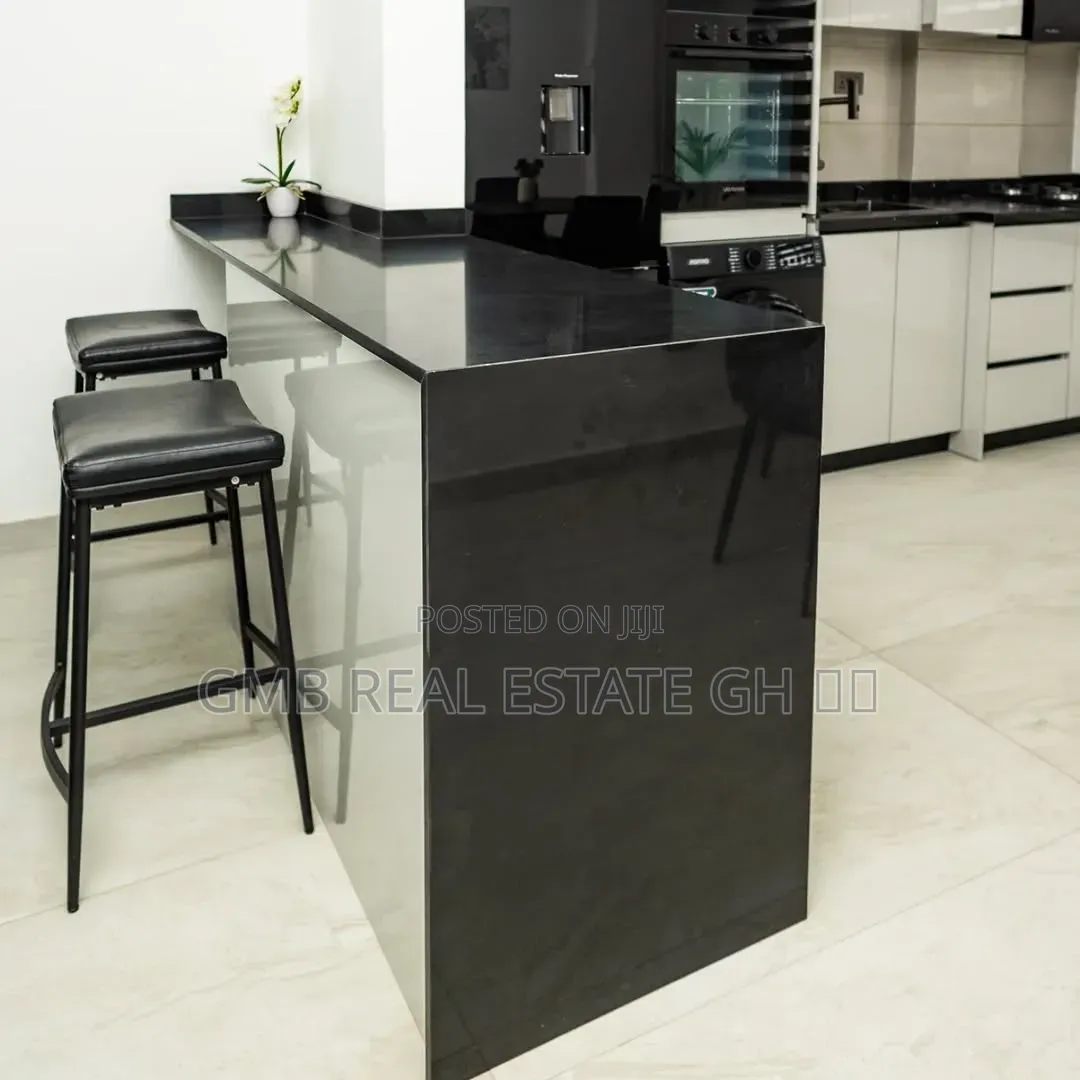 Furnished 1bdrm Apartment in School Junction for sale