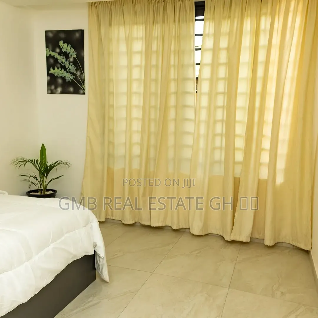 Furnished 1bdrm Apartment in School Junction for sale