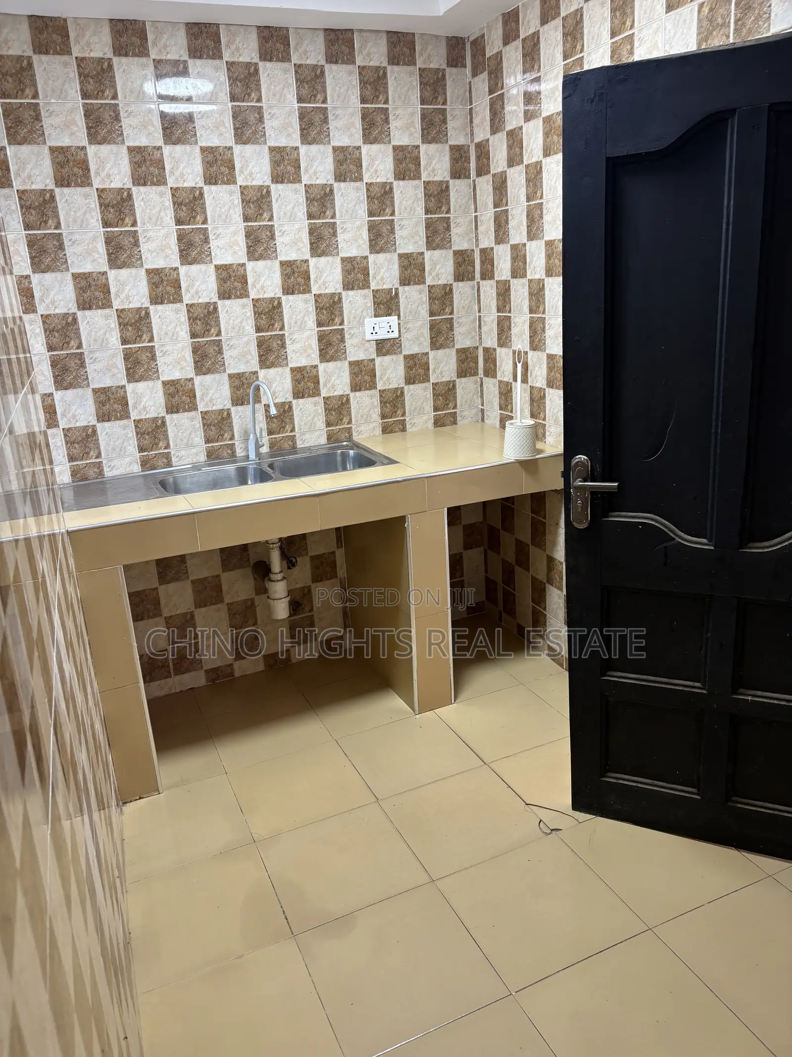 1bdrm Apartment in Hot Oven, Mataheko for rent